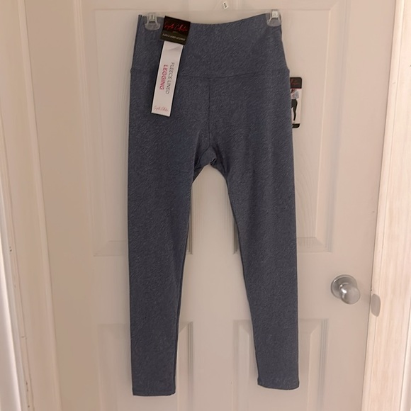 NWT fleece lined leggings - Picture 2 of 4